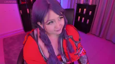 Lenna Kang online show from 01/30/25, 06:32