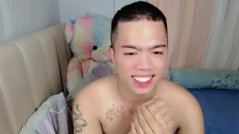 Snapshot of lenawet_0520 chatting on 01/10/25, 09:42 lena online show from 01/10/25, 09:42