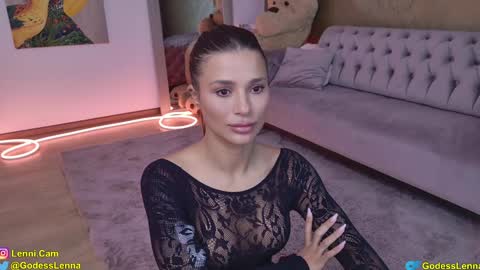 Lenna Goddess online show from 11/20/25, 05:40