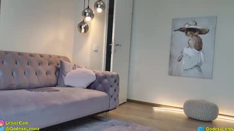 Lenna Goddess online show from 04/17/26, 05:54