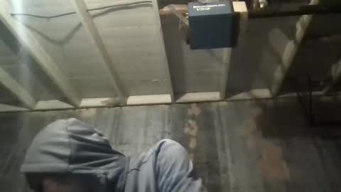 leo199984 online show from 10/24/25, 02:41