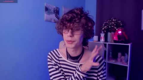 Snapshot of leo_bensyten chatting on 11/05/25, 01:55 Leo online show from 11/05/25, 01:55