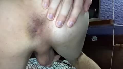 Snapshot of leo_cutie chatting on 11/26/25, 09:16 leo_cutie online show from 11/26/25, 09:16