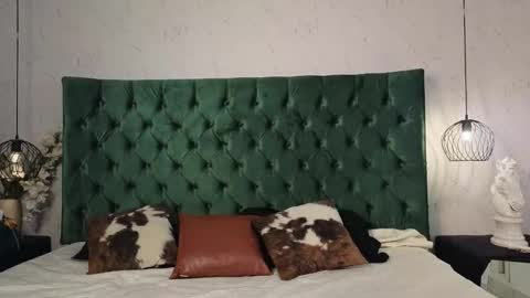 leo online show from 09/17/25, 03:19