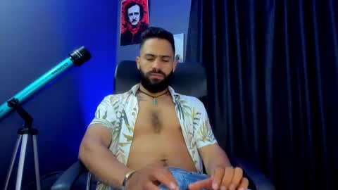 Leo  Diaz online show from 12/29/24, 05:12