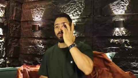 Leo  Diaz online show from 10/18/25, 12:24