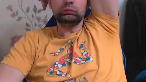 Snapshot of leo_gianni chatting on 05/19/26, 04:57 Leo Gianni online show from 05/19/26, 04:57