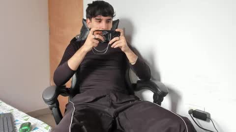 Leo Jones online show from 09/30/25, 06:24