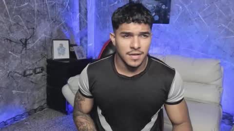 Leo independent model online show from 11/07/25, 06:52