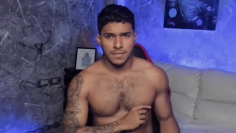 Leo independent model online show from 02/25/26, 01:26