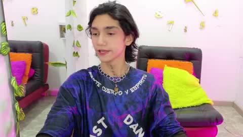 Snapshot of leoadamss chatting on 02/18/25, 12:49 Leo online show from 02/18/25, 12:49