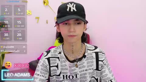 Snapshot of leoadamss chatting on 03/08/25, 01:25 Leo online show from 03/08/25, 01:25