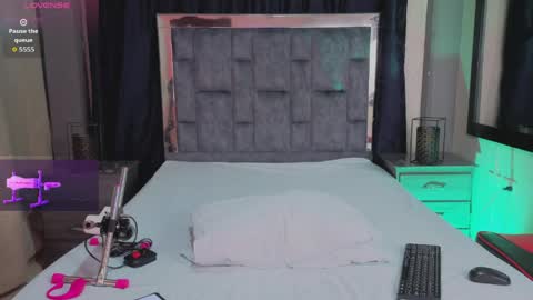 leomonnroe online show from 04/21/26, 07:17