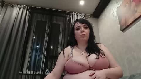 Leona Harrison online show from 10/19/25, 05:57