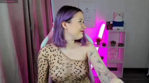 Snapshot of leona_williams chatting on 02/13/25, 08:17 leona_williams online show from 02/13/25, 08:17