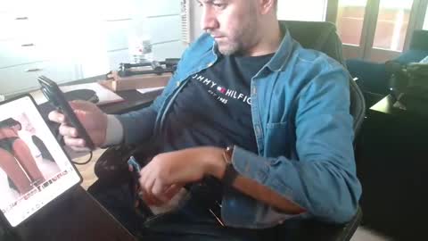 angel e sonia online show from 05/17/26, 02:24