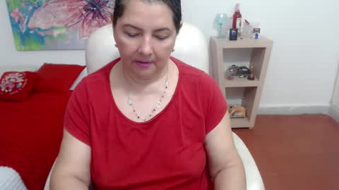 leonela   online show from 10/31/25, 02:23