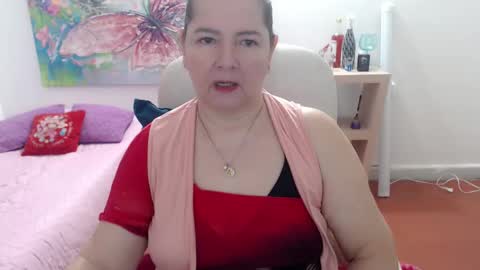 leonela   online show from 01/16/26, 12:25