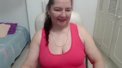 Snapshot of leonela_69 chatting on 07/14/26, 12:35 leonela online show from 07/14/26, 12:35