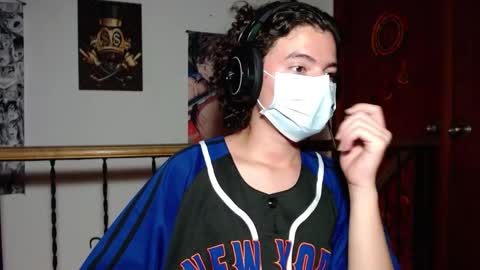 Snapshot of leonelconnor chatting on 01/24/25, 07:28 leonelconnor online show from 01/24/25, 07:28