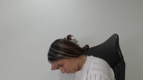 Leonella online show from 01/03/25, 10:40