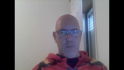 Snapshot of leonew71 chatting on 01/31/25, 11:46 leonew71 online show from 01/31/25, 11:46