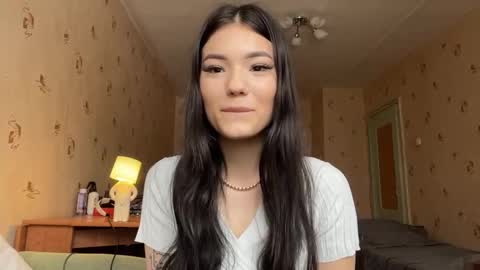 Snapshot of leonidahadsell chatting on 03/03/26, 10:21 Aria online show from 03/03/26, 10:21