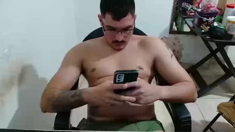 Snapshot of leonino231 chatting on 09/17/25, 12:56 leonino231 online show from 09/17/25, 12:56