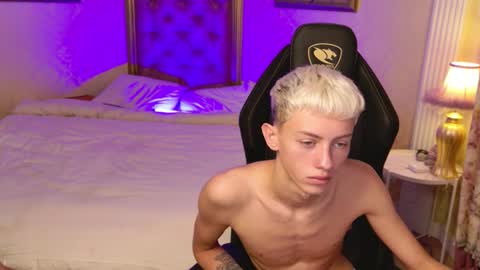 leonlure online show from 09/28/25, 02:55