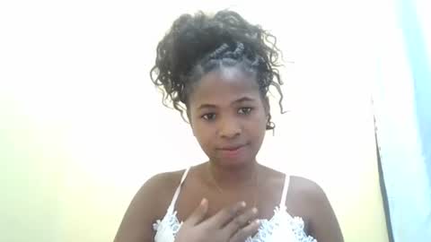 leonnetta online show from 04/21/26, 08:23