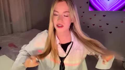 Snapshot of leonormcelyea chatting on 02/15/26, 03:09 Eve online show from 02/15/26, 03:09