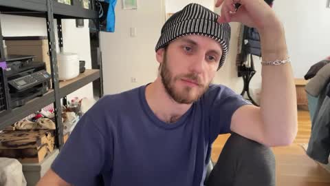 Leon online show from 02/17/25, 02:59