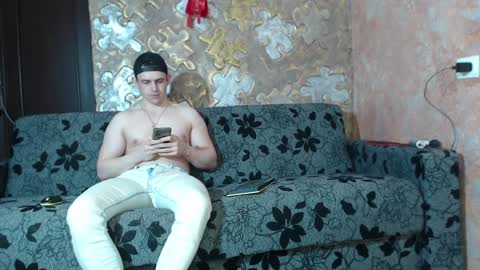 leoroman online show from 12/05/24, 02:11