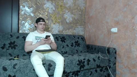 leoroman online show from 01/16/25, 03:02