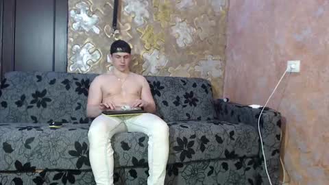 leoroman online show from 02/16/25, 03:48