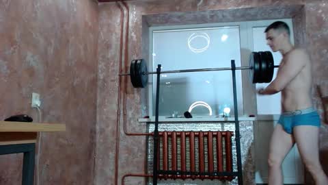 leoroman online show from 10/05/25, 09:51