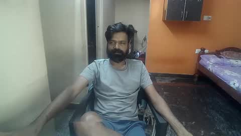 Leo online show from 01/04/25, 02:56