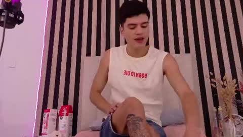 leotease online show from 07/24/26, 07:12