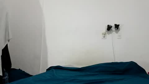 Abril online show from 10/12/25, 09:52