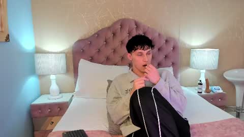 LephyStar online show from 06/19/26, 12:48