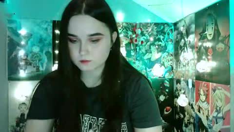 little secret online show from 12/14/24, 10:24