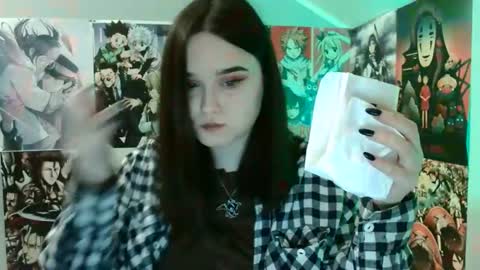 little secret online show from 02/24/25, 07:33