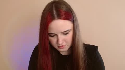 little secret online show from 03/02/26, 07:15