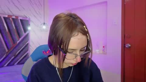 Snapshot of leri_rose_ chatting on 05/06/26, 11:26 online show from 05/06/26, 11:26