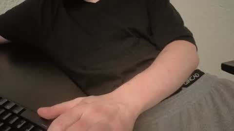 Leroy online show from 11/14/25, 09:35