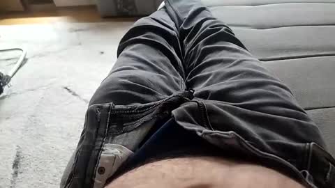 Snapshot of leschatons22 chatting on 05/19/26, 02:07 Chaton online show from 05/19/26, 02:07