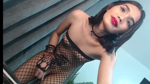 Trisha18 online show from 02/06/25, 10:10