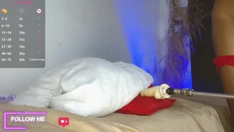 Leslie online show from 10/02/25, 03:19