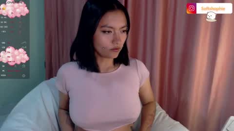 Leslie online show from 01/29/25, 04:26