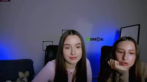 leslie_bird online show from 09/30/25, 12:54